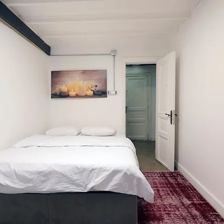 Cozy Duplex 4br - 2ba For 7 People Κωνσταντινούπολη