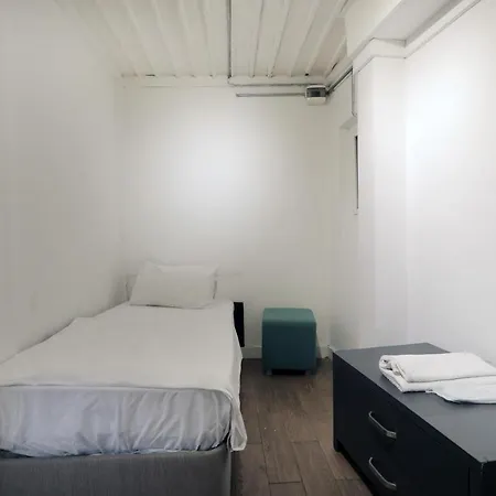 Σπίτι διακοπών Cozy Duplex 4br - 2ba For 7 People