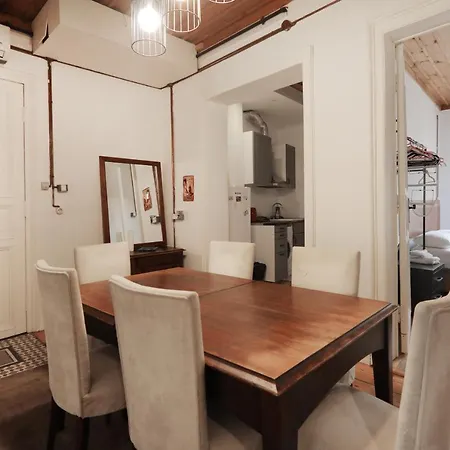 Σπίτι διακοπών Cozy Duplex 4br - 2ba For 7 People